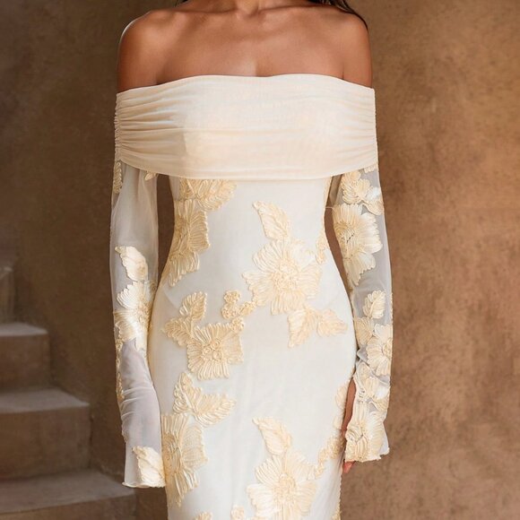 Apricot Elegant Women's Knit Textured Fabric Off-Shoulder Mermaid Hem Dress - Picture 7 of 7